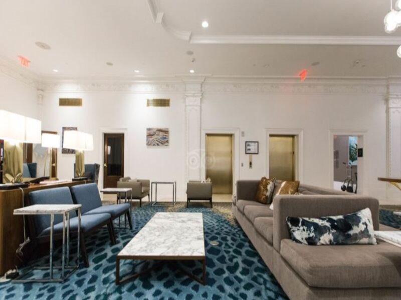 Club Quarters Downtown, Hotel