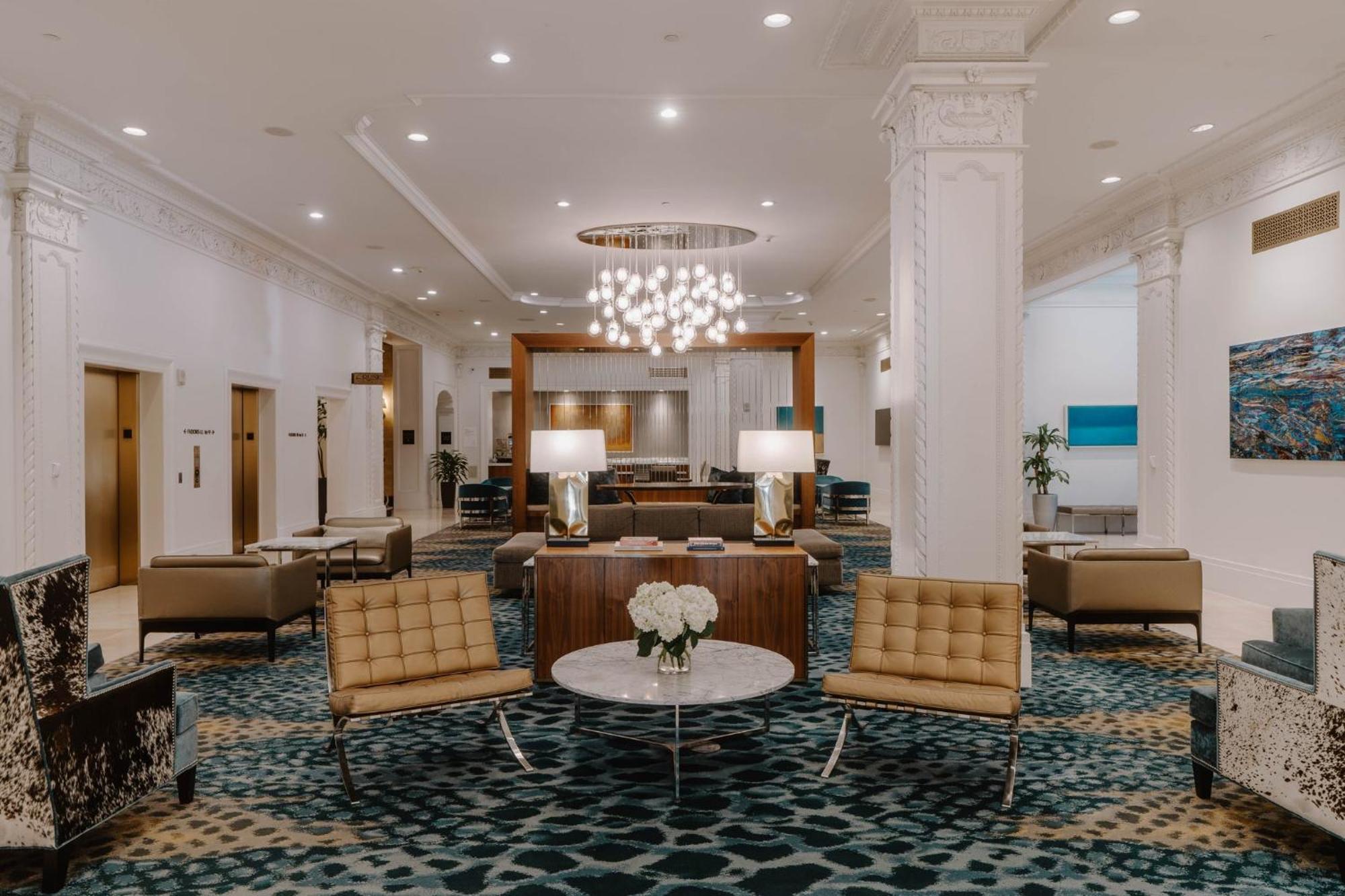 Club Quarters Downtown, Hotel