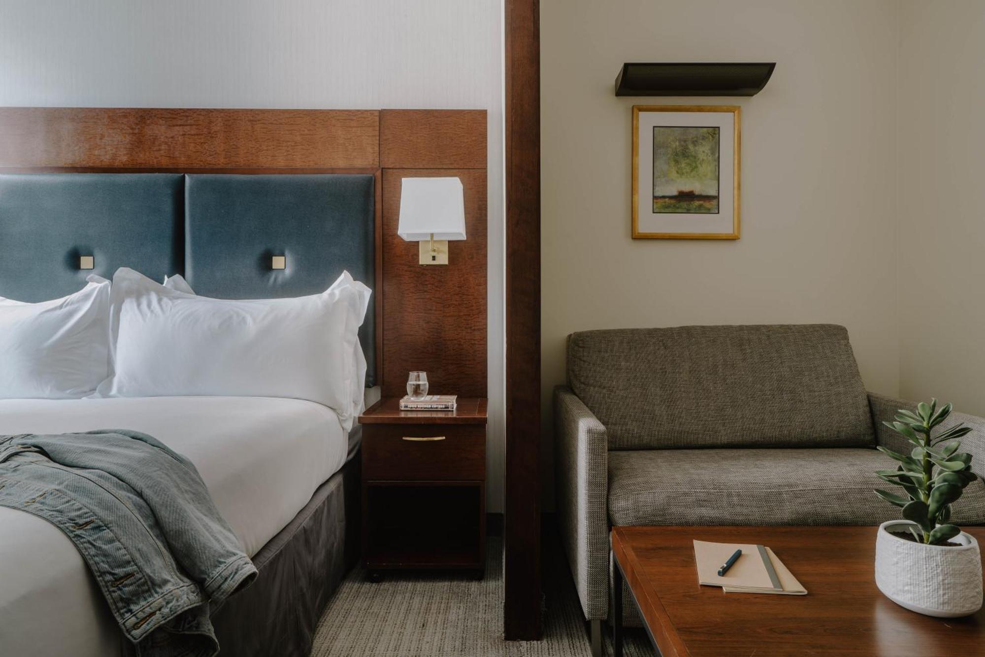 Hotel Club Quarters Downtown,