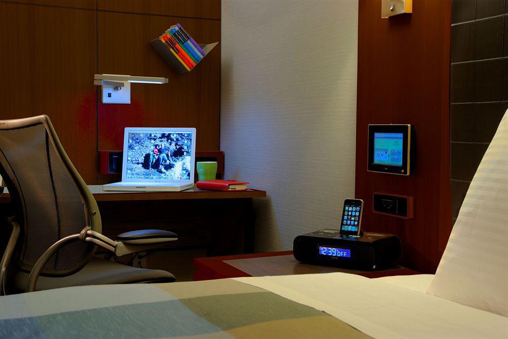 Club Quarters Downtown, 4* Houston