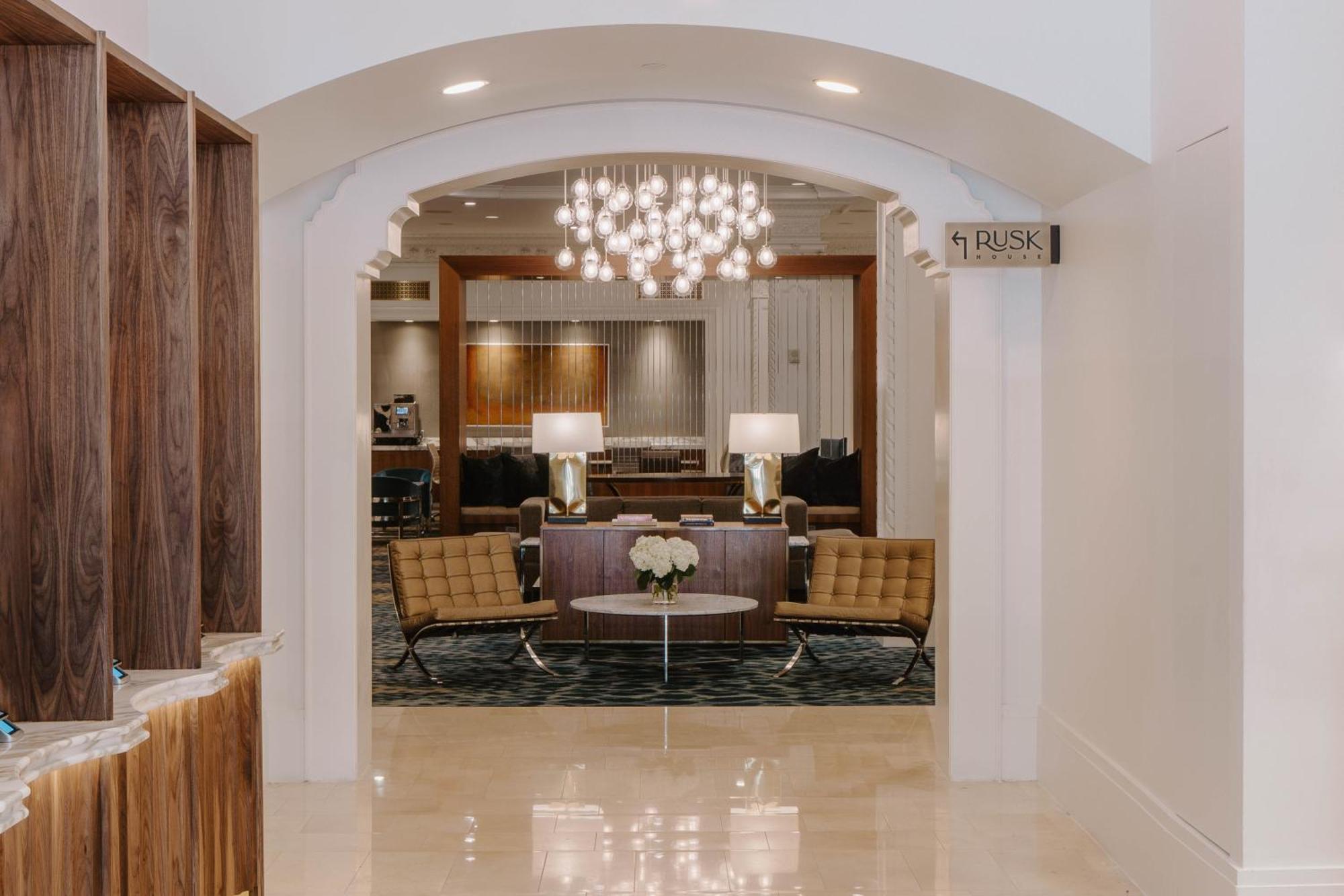 Hotel Club Quarters Downtown,
